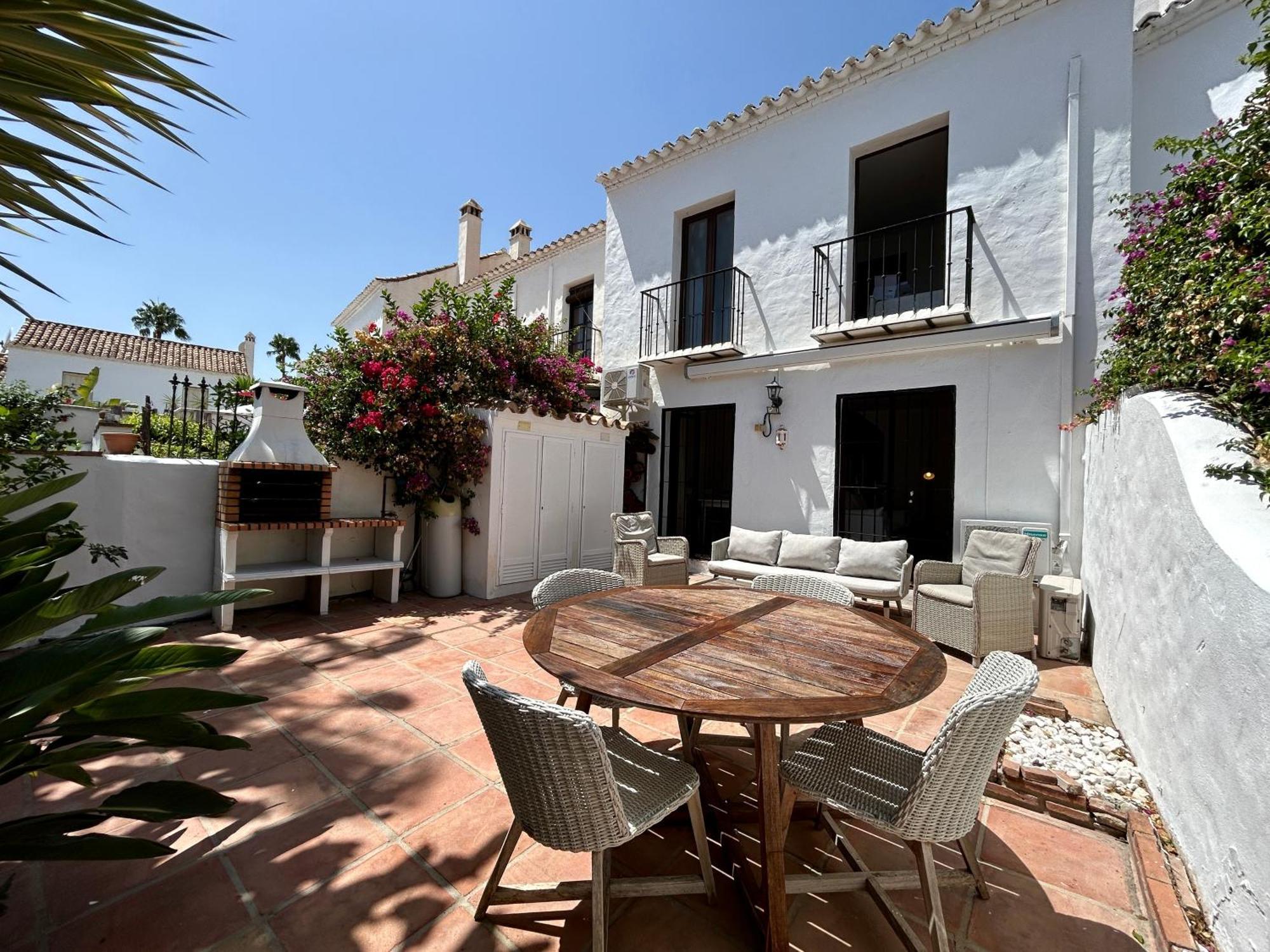 Vakantiehuis House In Surrounded By Golf Courses Marbella